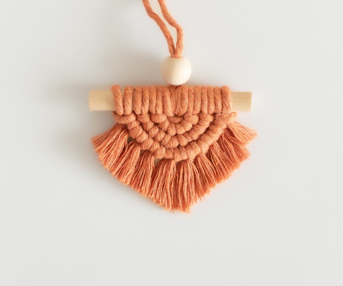 colgante para auto terracota