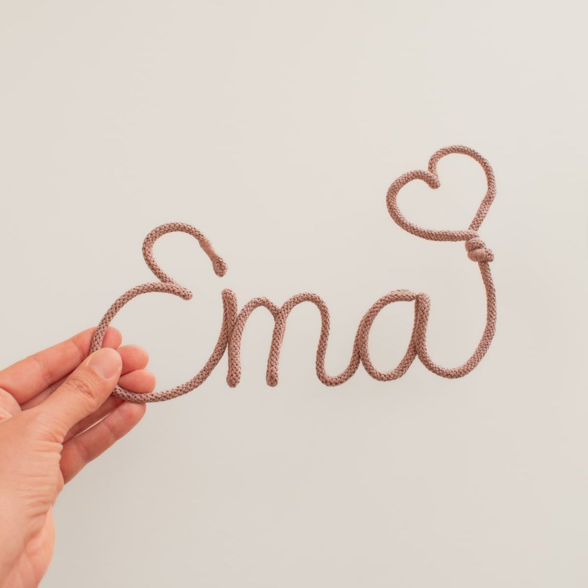 Nombre Personalizado con cuerda Ema